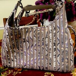 Beautiful Donna Karen purse🍄